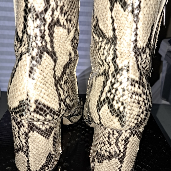 Sam Edelman Ankle Boots - Picture 3 of 8